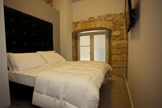 Fabris Palace Trani Room photo